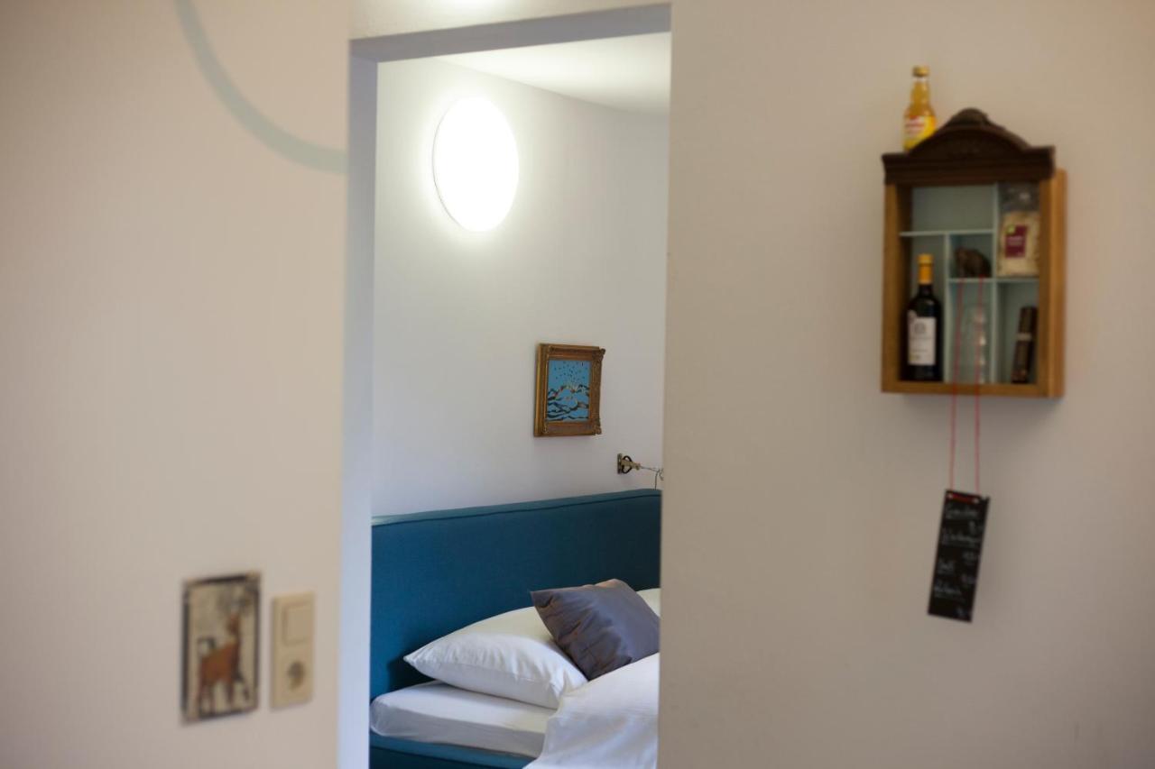 Alanus Gastehaus Hotel Alfter Buitenkant foto